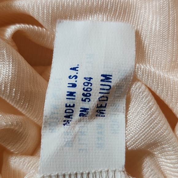 Long , nylon peach nightgown with v lace top and side suits. Size medium - Picture 6 of 6